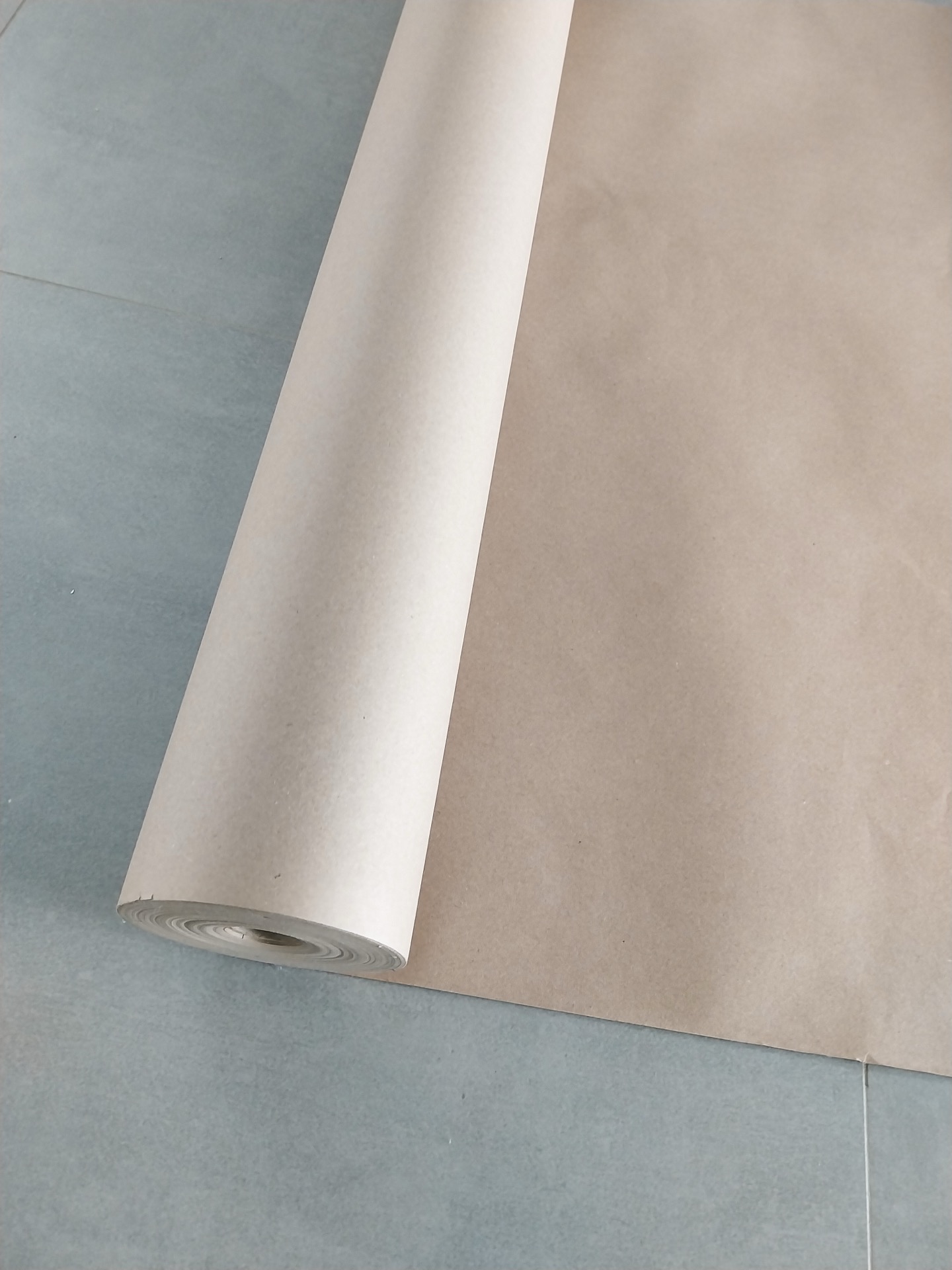 Papel Kraft Forte (130 g/m²)